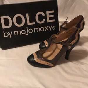 Dolce Mojo Moxy Harlow Vintage Mary Jane Heels